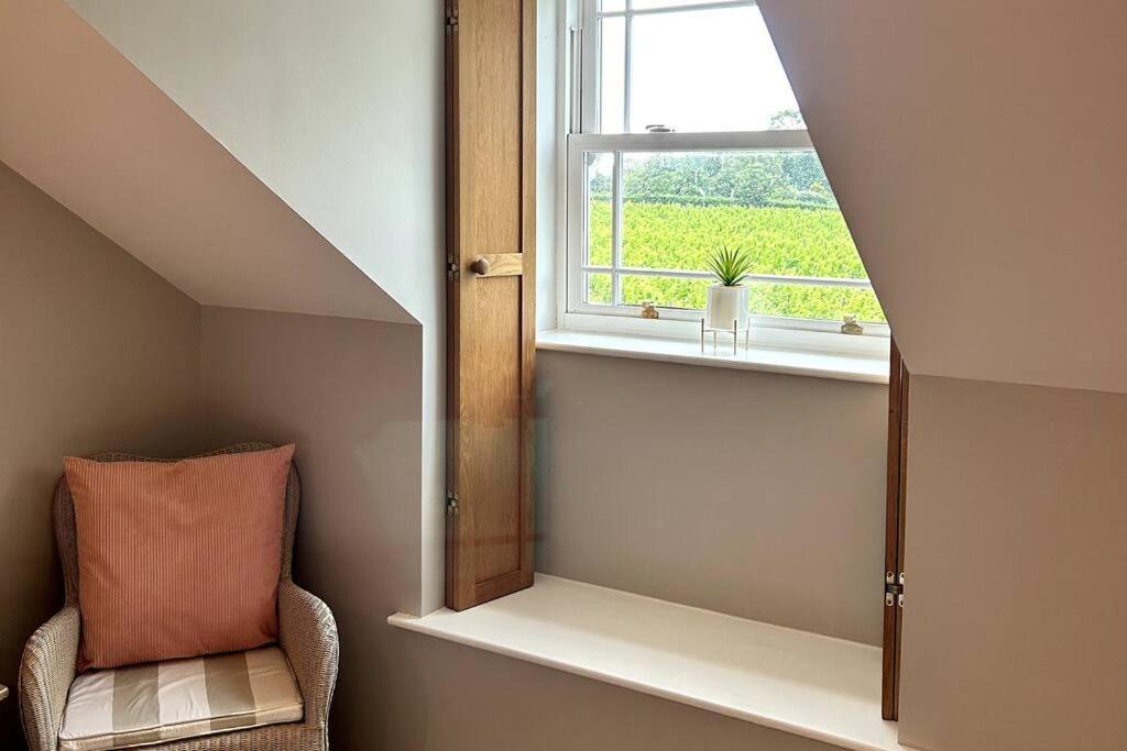 Vineyard Country Cottage Llanerch-Aeron Bagian luar foto